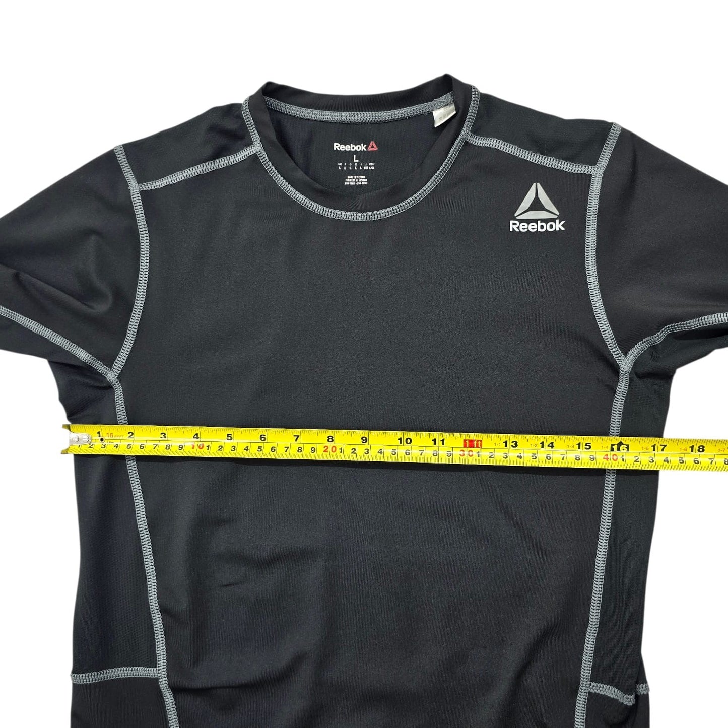 Reebok Men's Black Compression T-Shirt Size L Training Short Sleeve