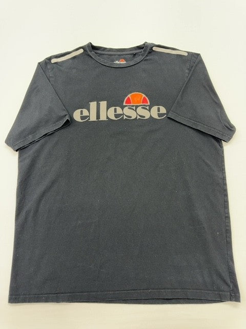 Ellesse Boys T-Shirt size XXL product image 1