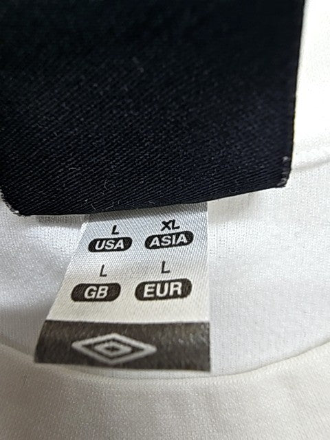Umbro Men Black T-Shirt size L product image 4