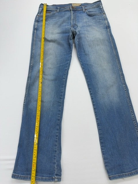 Wrangler Men Blue Jeans size W32 L32 product image 5