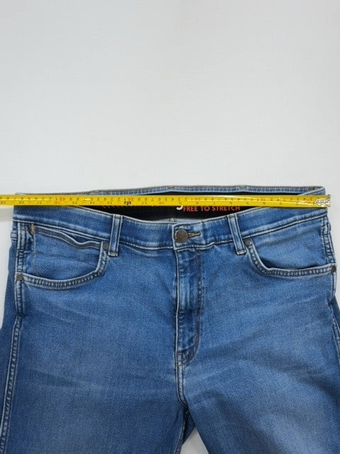 Wrangler Men Green Jeans size 38X30 product image 8