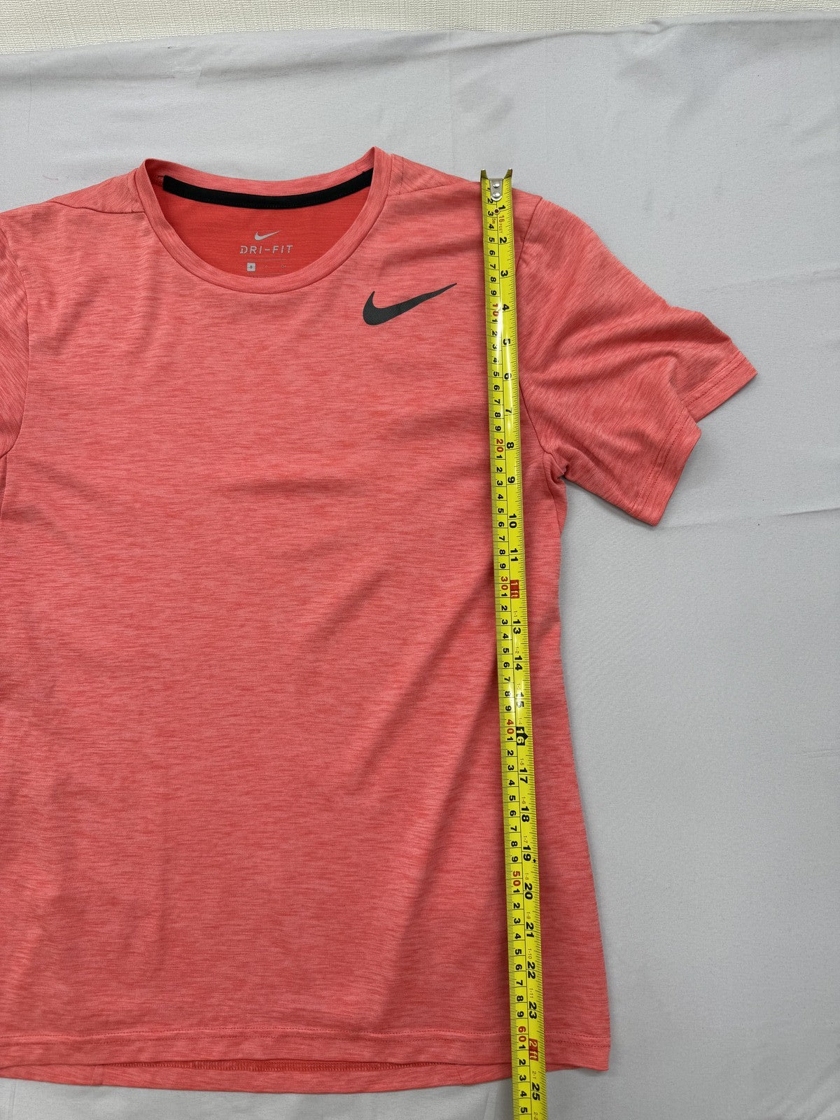 Nike Men's Red Heather Dri-FIT Short Sleeve T-Shirt S