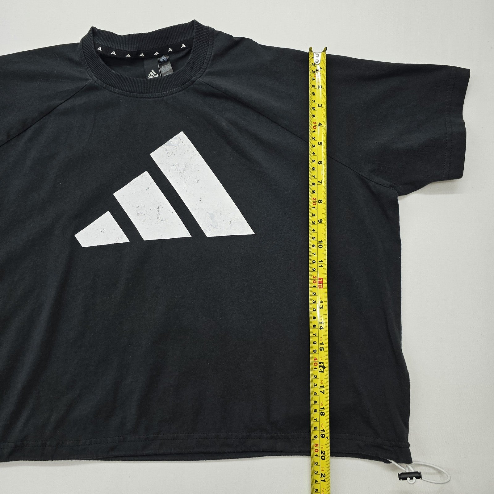 Adidas Unisex Black T-Shirt size M product image 8