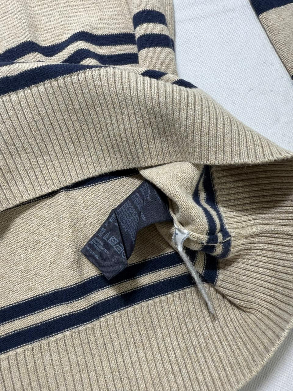 Tommy Hilfiger Men's Cotton V-Neck Sweater In A Beige And Navy Blue Stripes