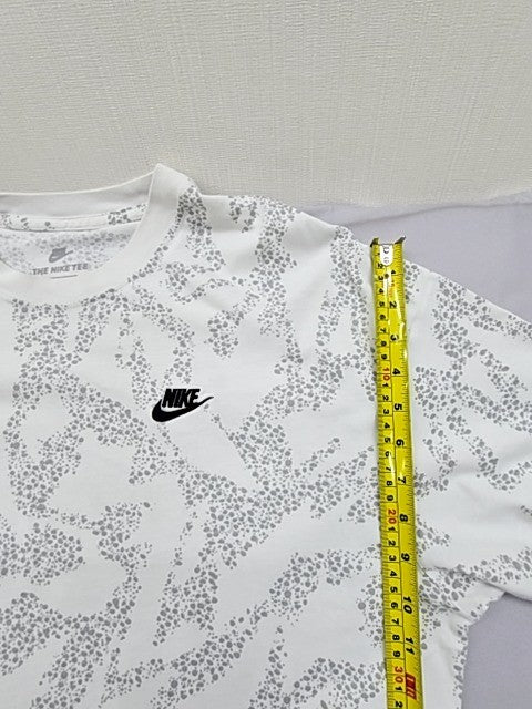 Nike Men's White Camo The Nike Tee T-Shirt XL Short Sleeve Cotton