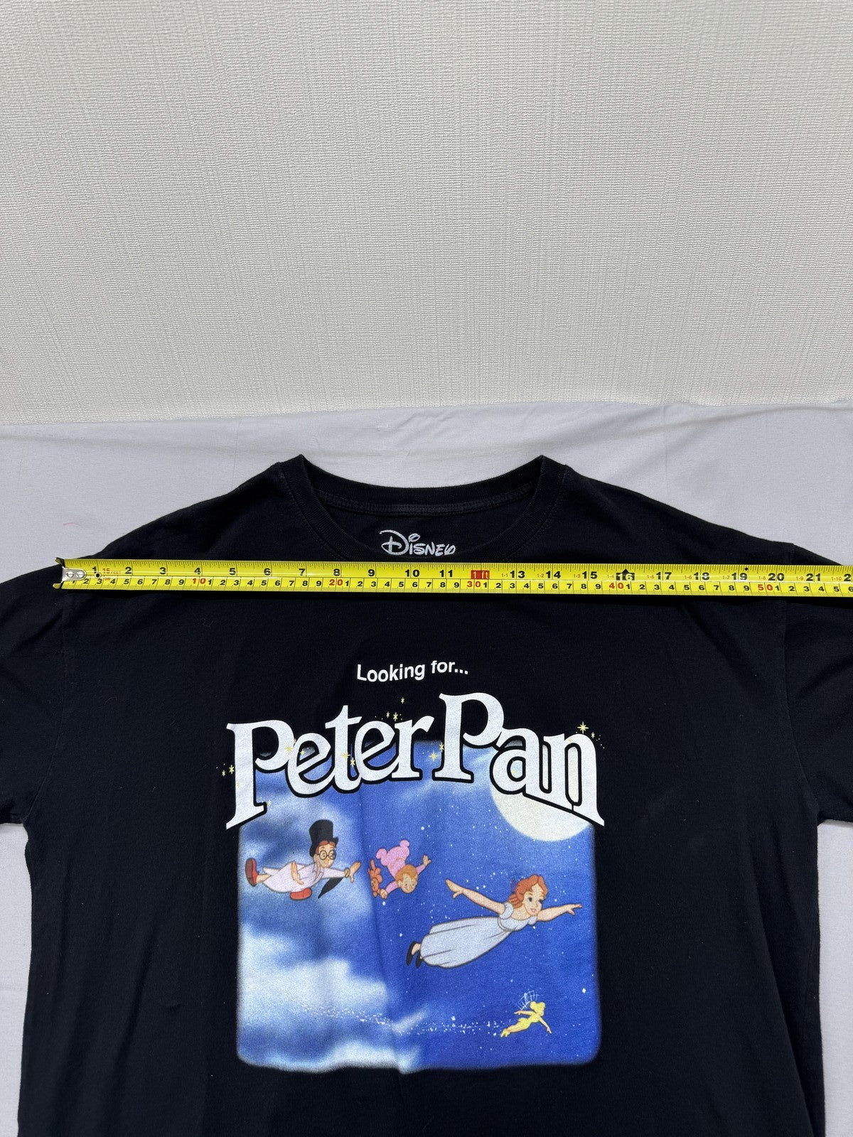 Pull&Bear Peter Pan Disney Black T-Shirt L Short Sleeve Graphic