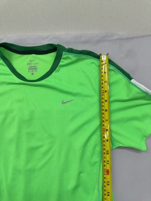Nike Men's Dri-FIT Legend Kelly Green Fitness Tee Short Sleeve