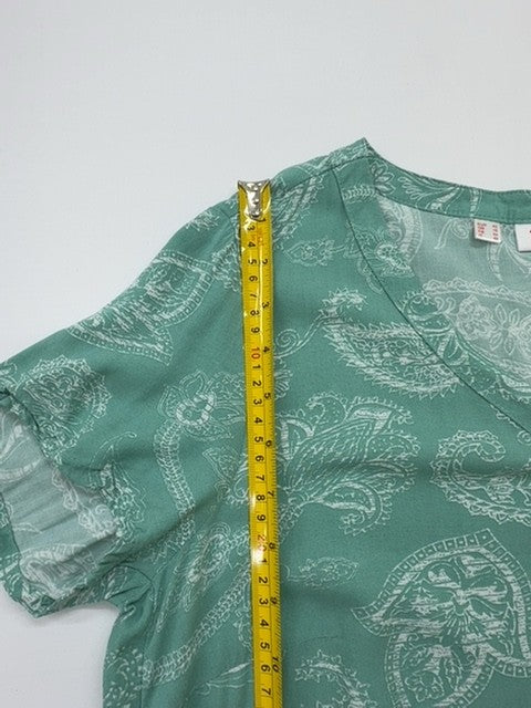 John Baner Women's Green Paisley V-Neck Blouse Size 16