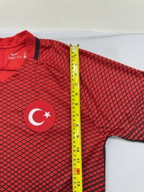 Nike Men's M Red Football Jersey Dri-FIT Short Sleeve Geometric