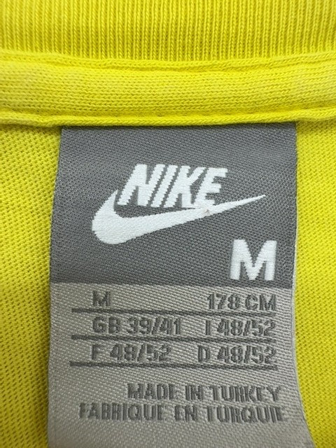 Nike Men's M Yellow Striped Dri-FIT Short Sleeve Jersey