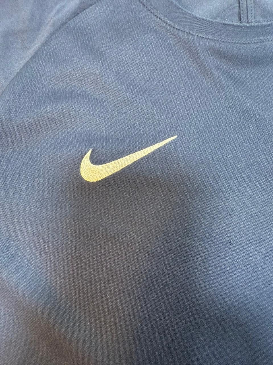Nike Men's Navy Blue Dri-FIT Short Sleeve T-Shirt White Swoosh Logo Size L