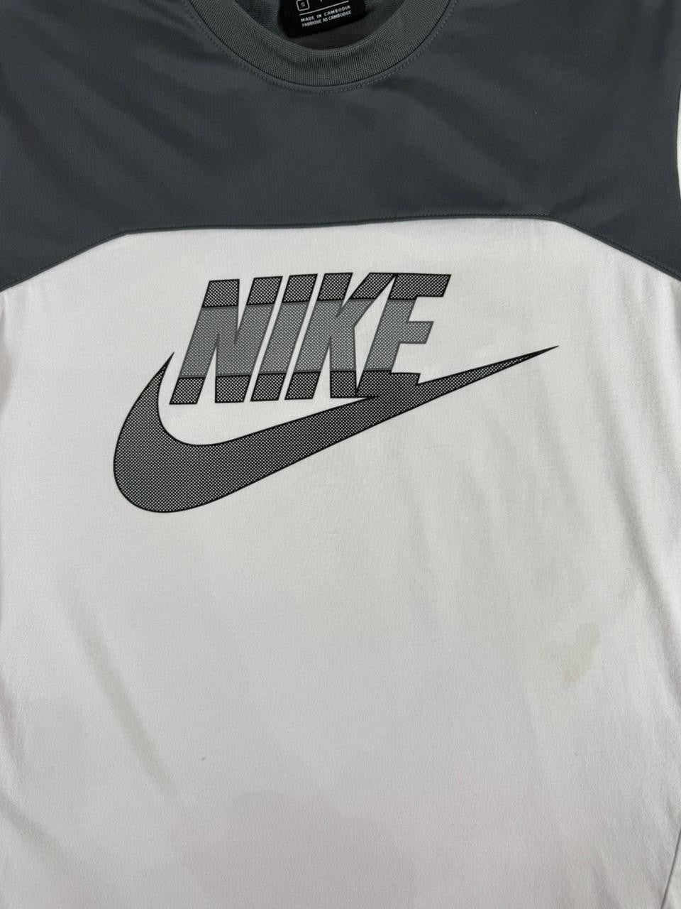 Nike Men's Small S Short Sleeve Athletic T-Shirt White Grey Logo Tee