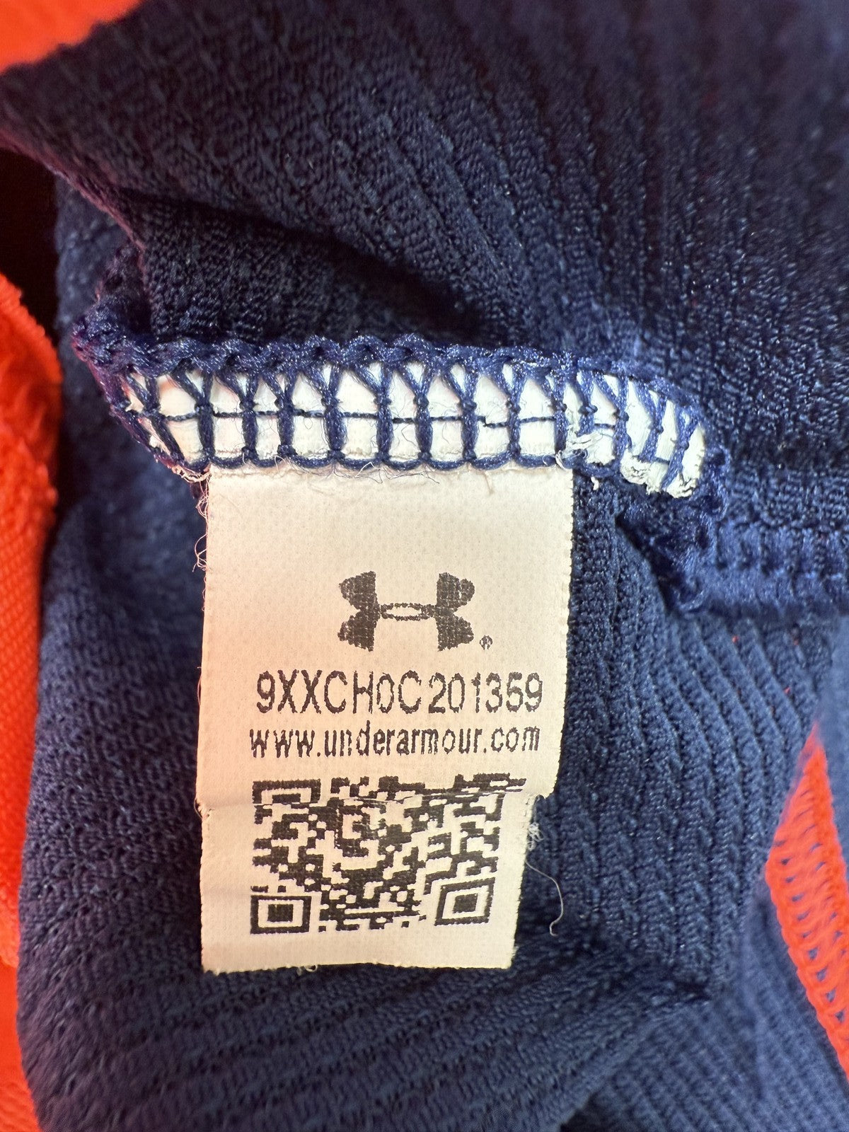 Under Armour HeatGear Men's Fitted M Orange/Navy Chevron Short Sleeve