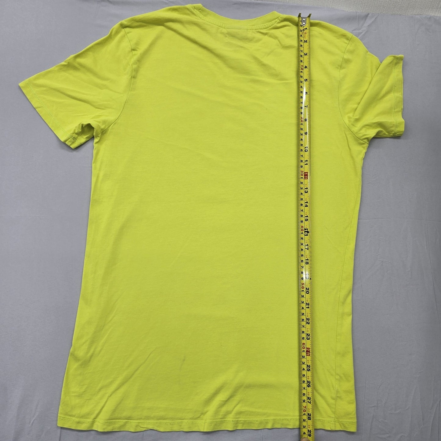 Umbro Men's Neon Yellow Graphic T-Shirt Size M Cotton Crew Neck