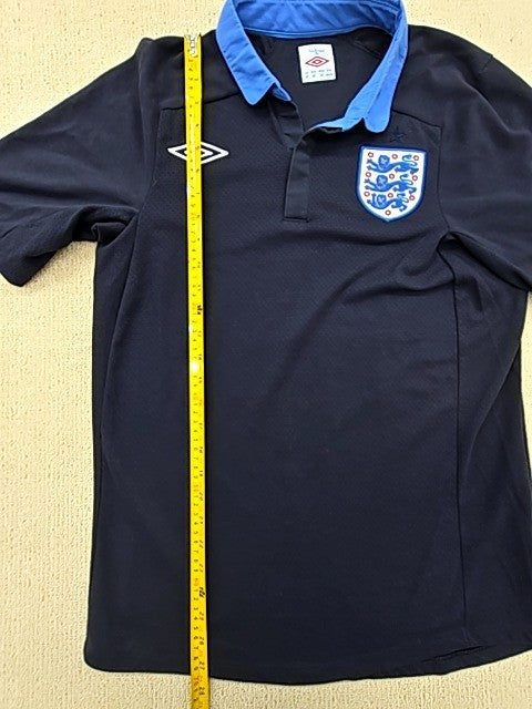 Umbro Men's Navy Football Polo Shirt England Badge Short Sleeve
