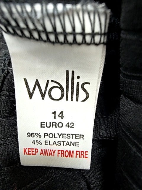 Wollis Women Black Polo Shirt size EU 42 product image 4