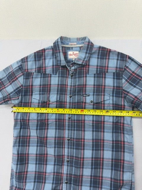 Wrangler 1947 Men's M Blue Plaid Western Short Sleeve Pearl Snap Shirt