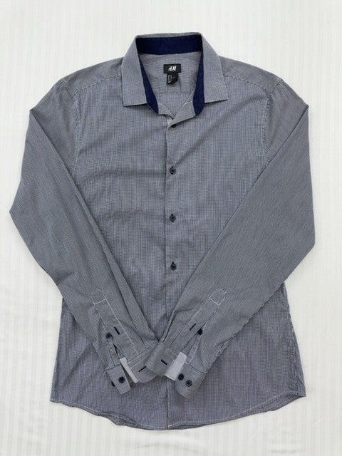 H&M Men Navy Shirt size M product image 1