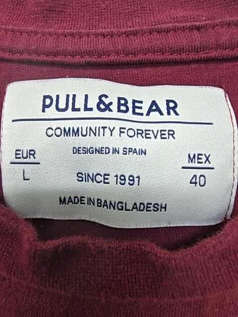 Pull&Bear Men's Burgundy Crew Neck T-Shirt Size L - Regular Fit