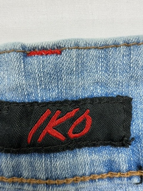 IKO Girls Light Blue Denim Shorts Size L Medium Wash Button Pockets
