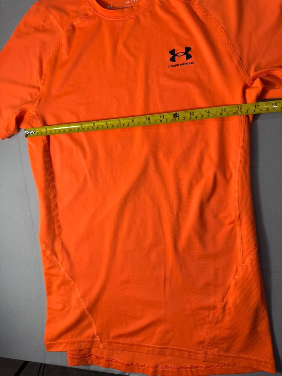 Under Armour Men's Orange HeatGear Fitted T-Shirt Short Sleeve Size S