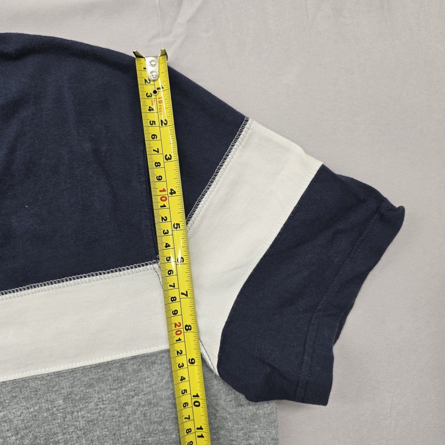 Tommy Hilfiger Men's Navy Stripe Cotton T-Shirt Size M Crew Neck