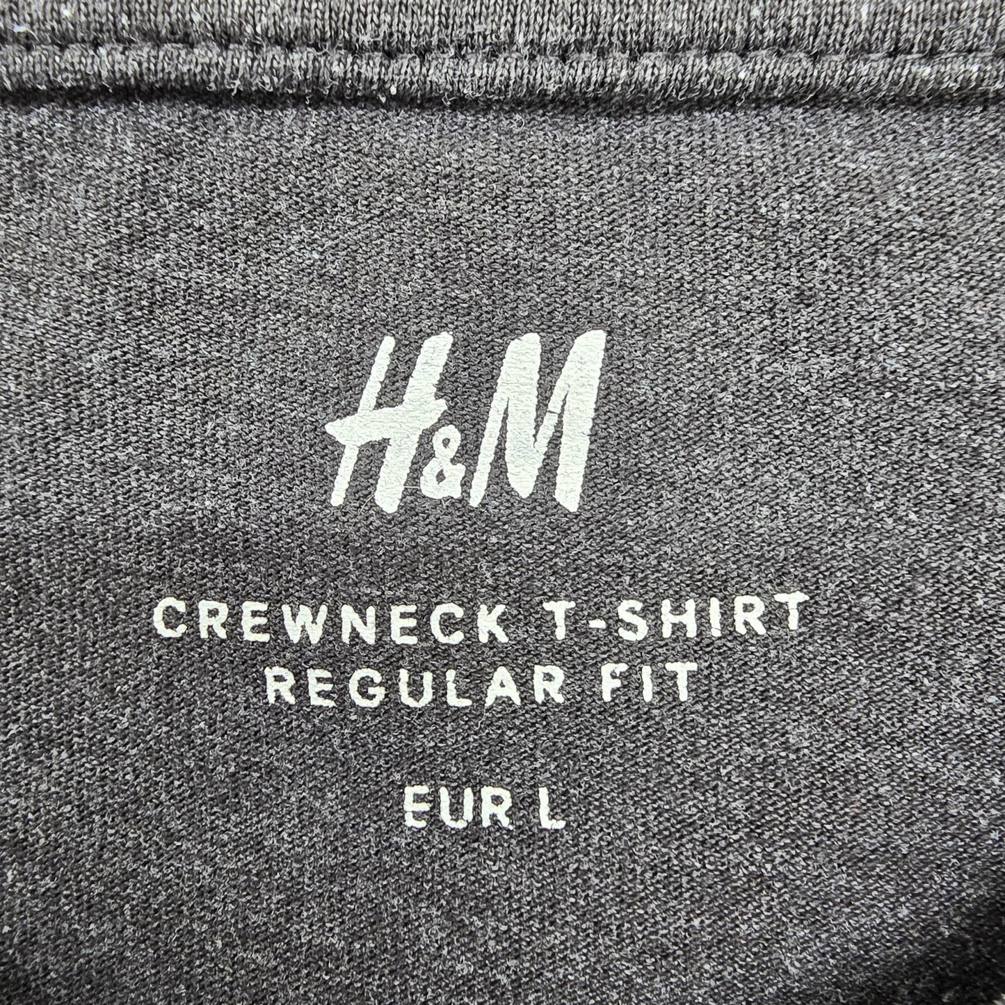H&M Men Gray T-Shirt size L product image 3
