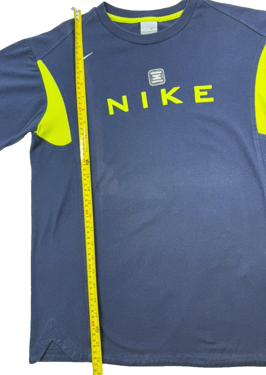 Nike Men's T-Shirt, Likely Featuring Dri-FIT - Size XL