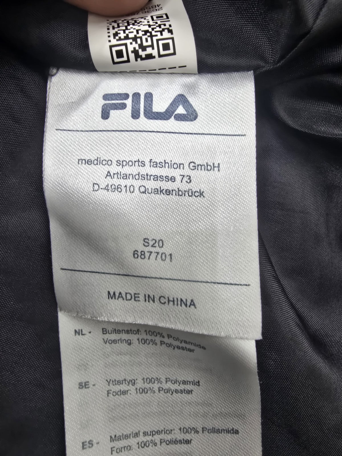 Fila Men's XL Black Hooded Rain Windbreaker White Stripes Zip Pockets