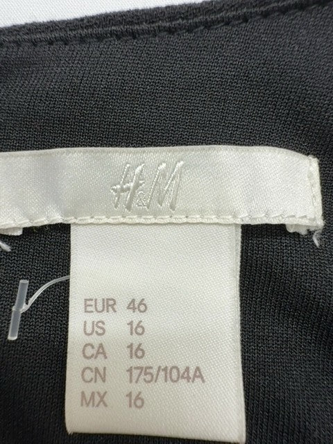 H&M Women Black Dress size 16 product image 3