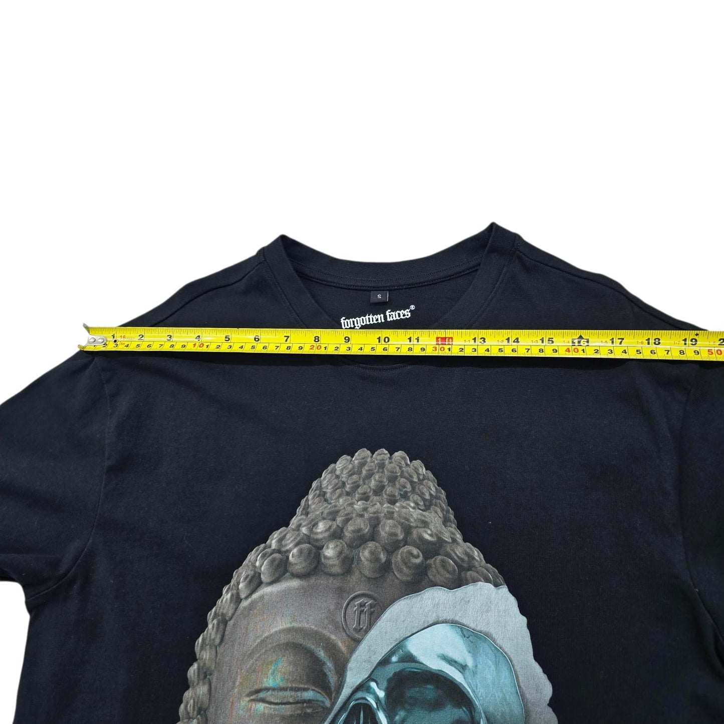 Forgotten Faces Men's Black Buddha Graphic T-Shirt Size S