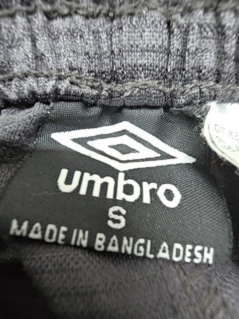 Umbro Kids Black Shorts size S product image 4