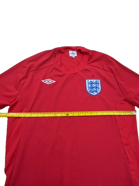 Umbro Men's Red England Football Jersey Size 44 EU Vintage