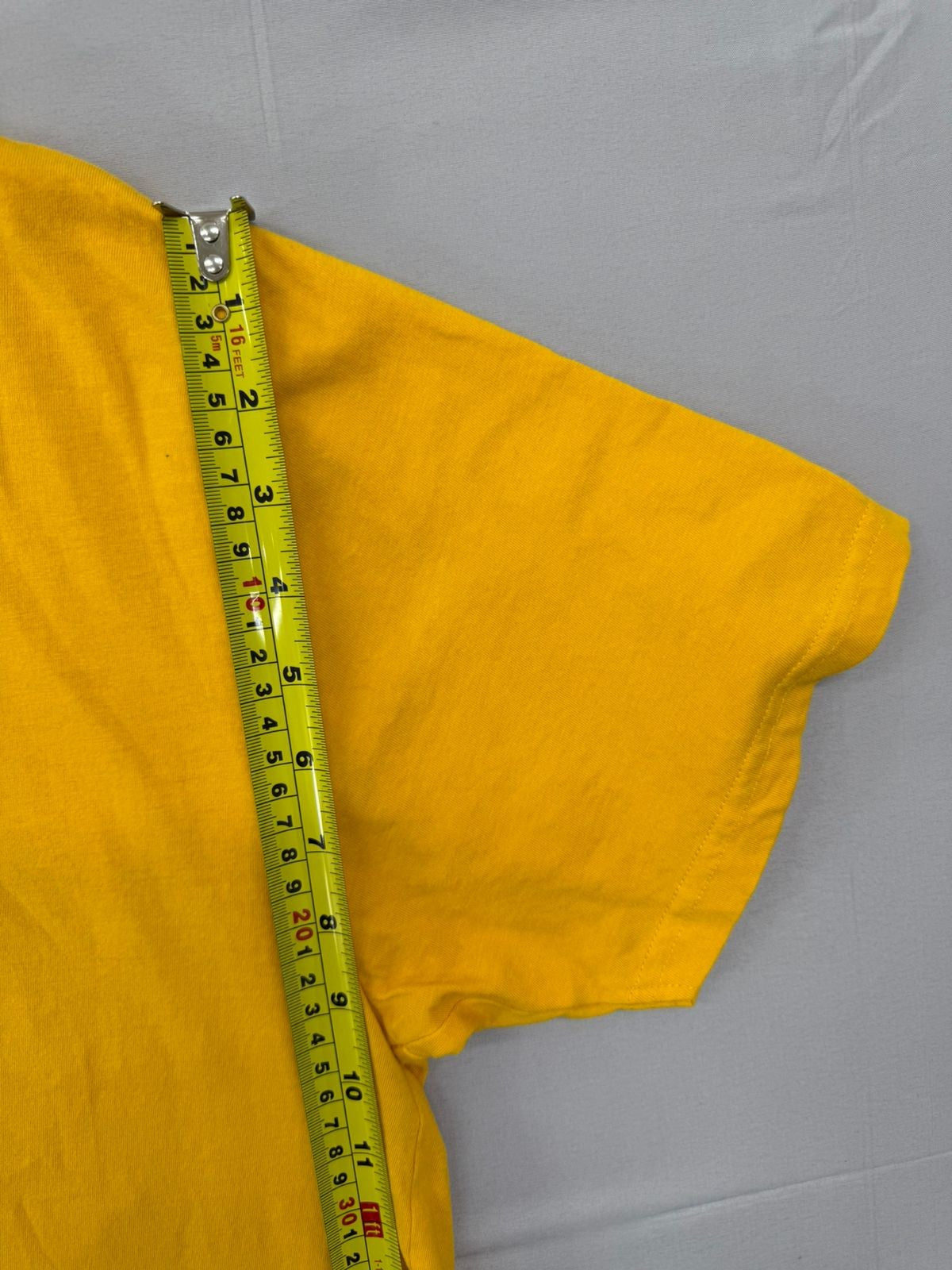 Umbro Men's Yellow Cotton Short Sleeve Crew Neck T-Shirt L