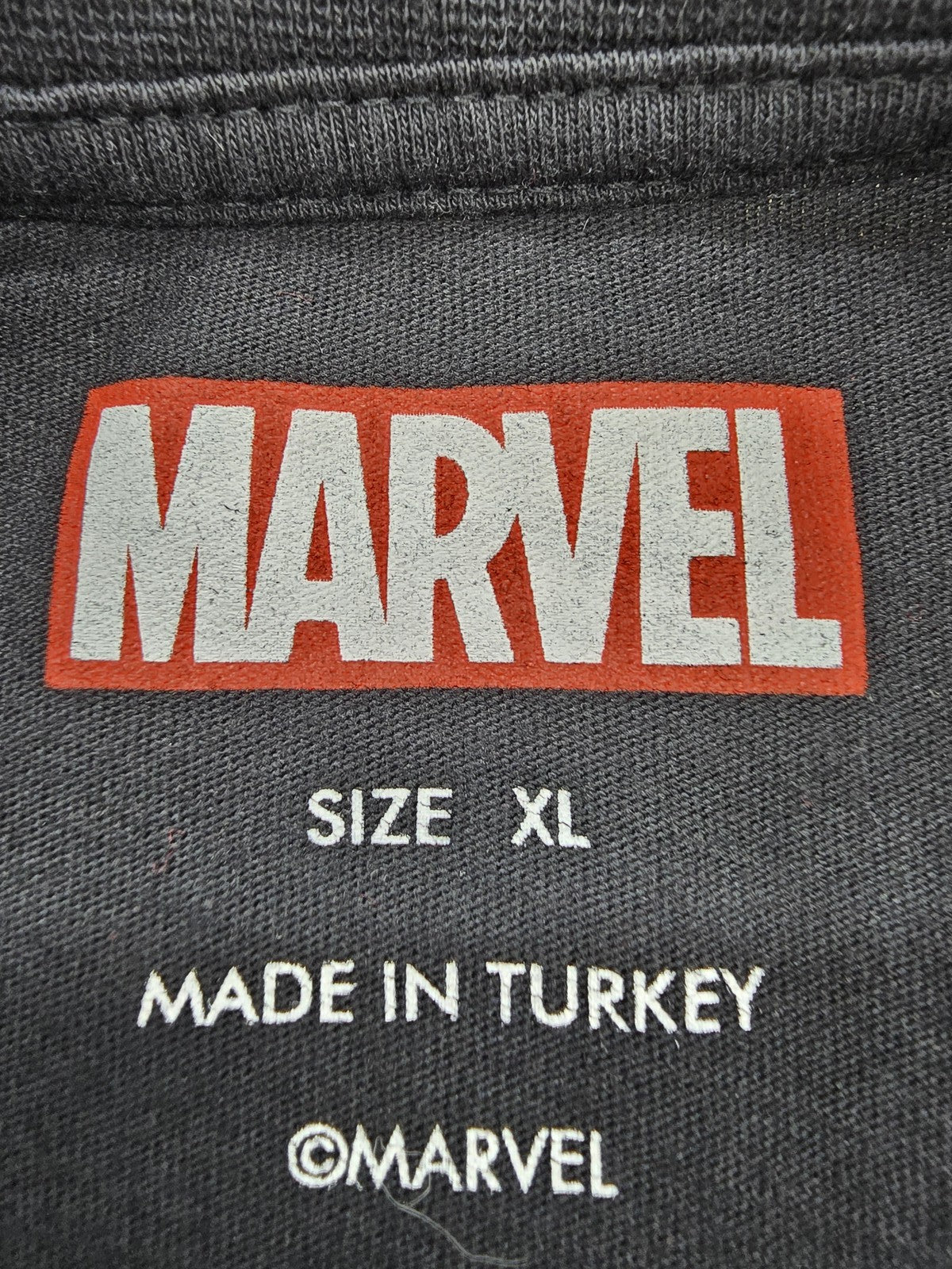 Primark Marvel Black Cotton T-Shirt XL Men Short Sleeve Logo Crew
