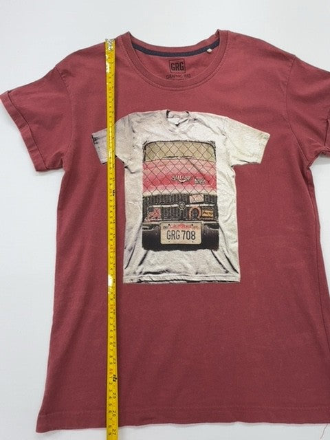 Graphic Tees Boys Maroon Graphic T-Shirt Size L Crew Neck Cotton Jersey