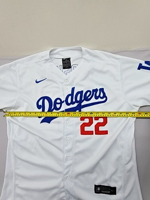 Nike Clayton Kershaw #22 Dodgers Men's White Jersey Size 48 USA