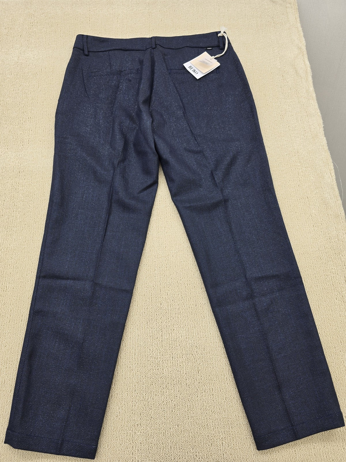 Reiko Liv Fancy Women's Navy Slim Straight Pants Sz 32 Stretch NWT