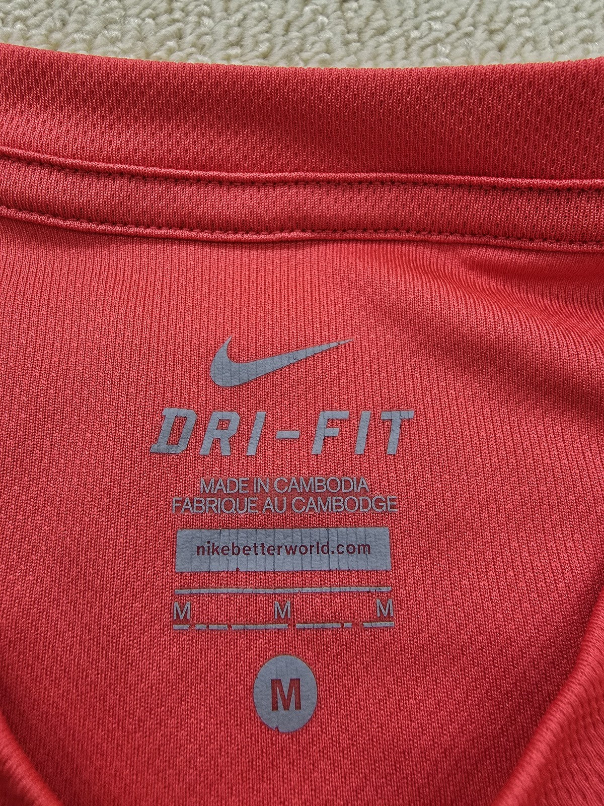 Nike Red Dri-FIT Running T-Shirt Men's M Short Sleeve Crewneck