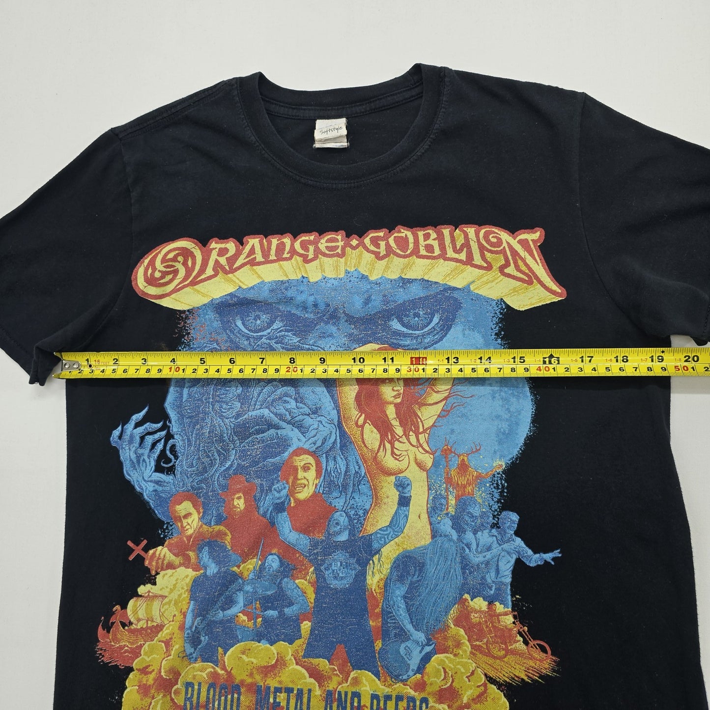 Gildan Men Black Graphic Heavy Metal T-Shirt Crew Neck Size M EUC