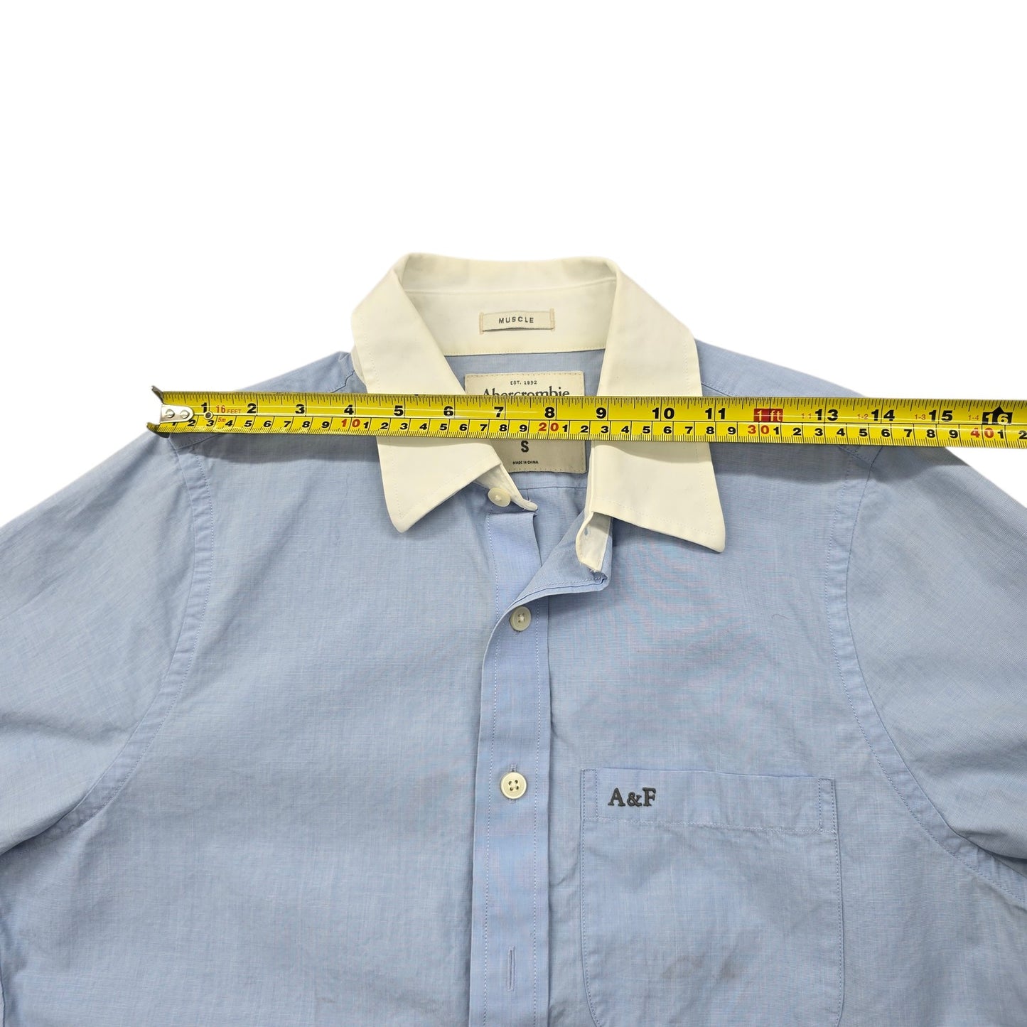 Abercrombie & Fitch Men's S Light Blue Muscle Fit Long Sleeve Button-Up