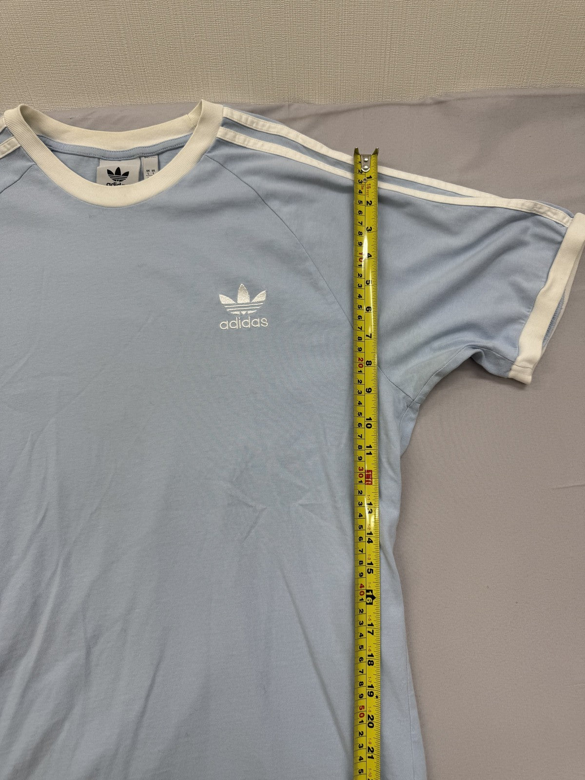 Adidas Men's Light Blue Cotton T-Shirt L Crew Neck 3-Stripe