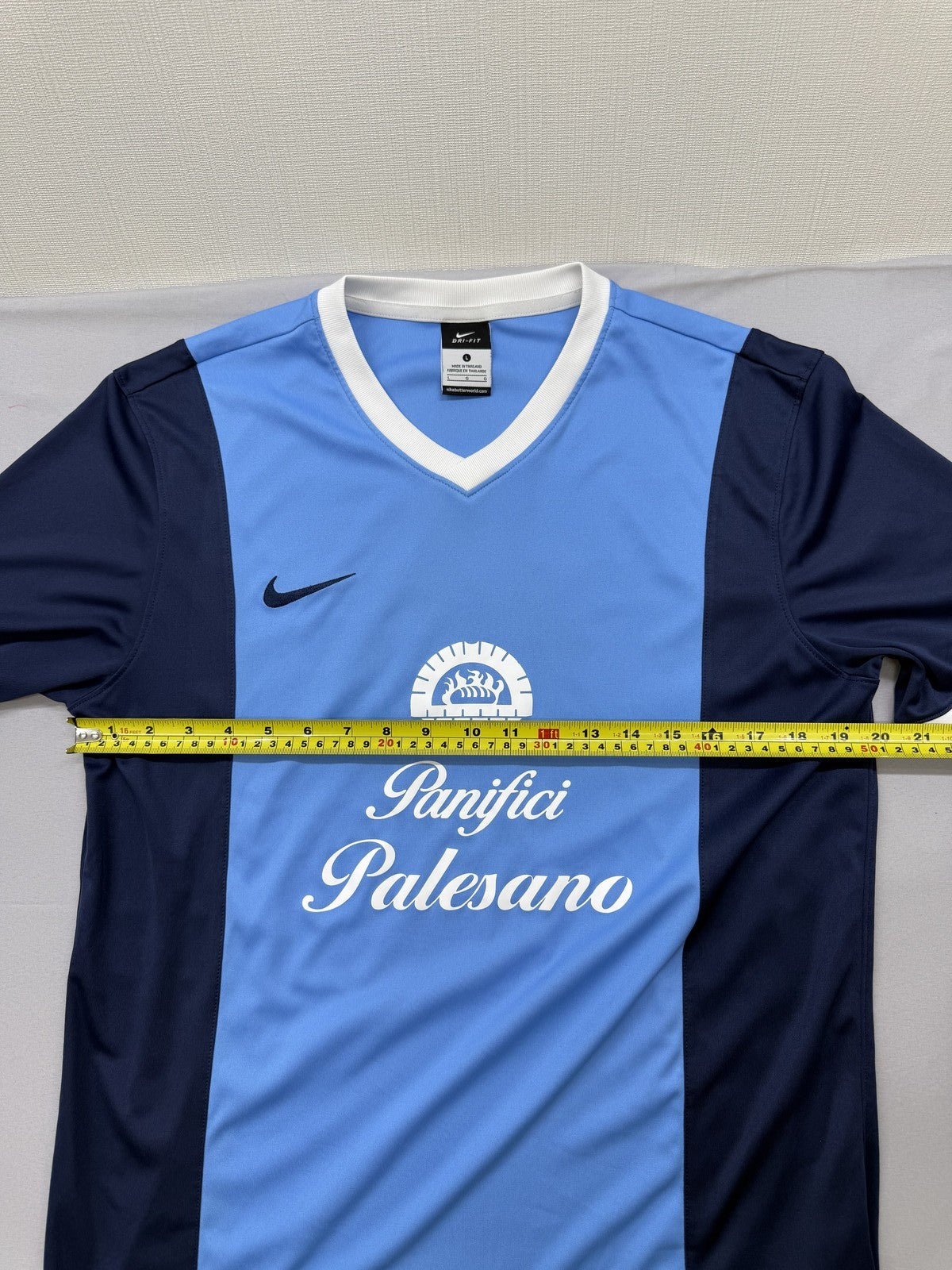 Nike Men's L Navy/Light Blue Striped Dri-FIT Soccer Jersey V-Neck