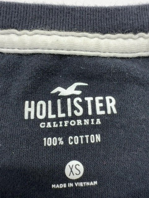Hollister Men Navy T-Shirt size XS product image 4