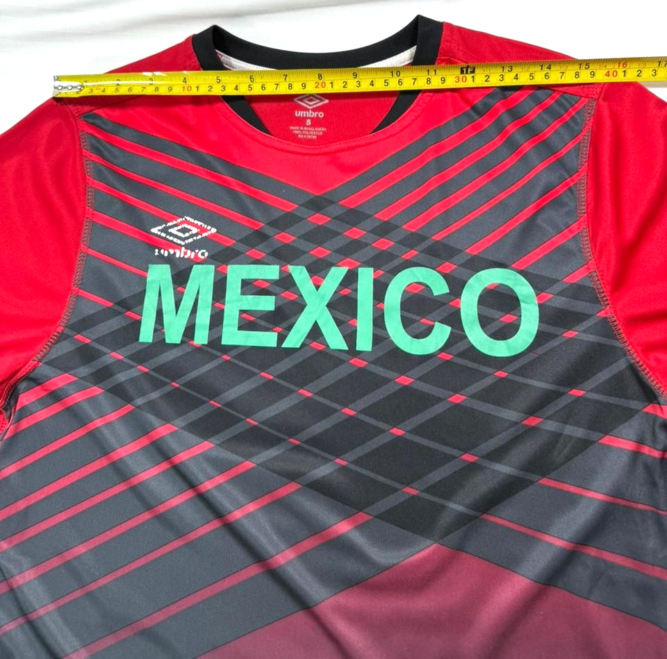 Umbro Mexico Football Soccer Jersey - Size S