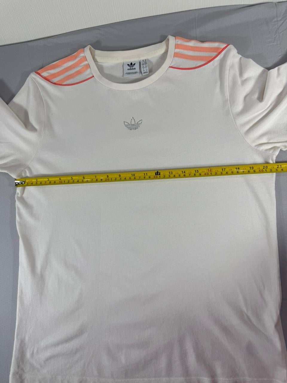 Adidas Men's White T-Shirt Medium M UK 14 EU 40-42 Short Sleeve Tee
