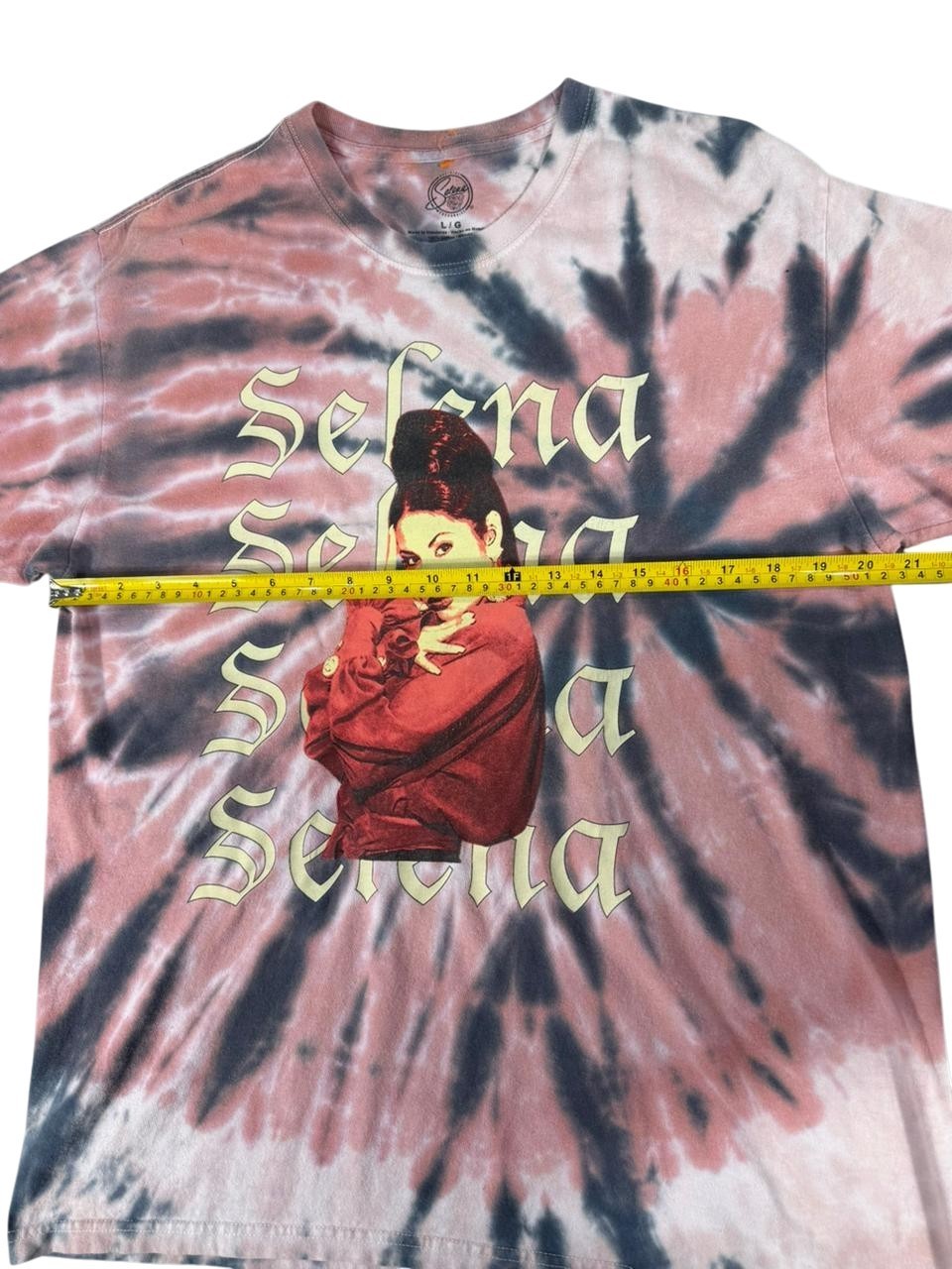 Selena Quintanilla Men's Tie Dye Graphic T-Shirt Official Merchandise Size Large