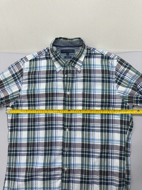 Tommy Hilfiger Men's L Regular Fit Long Sleeve Plaid Cotton Button-Down Shirt