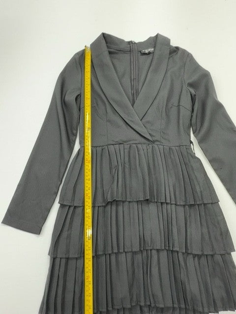 In The Style Women Gray Dress size 8 product image 5