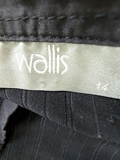 Wollis Women Black Polo Shirt size EU 42 product image 3